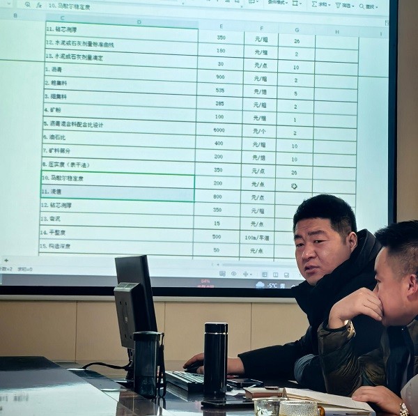 深化理論學(xué)習(xí)，淬煉實踐能力