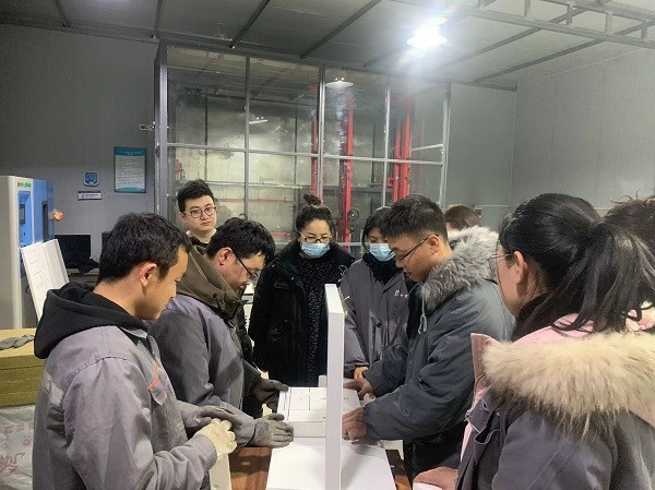 深化理論學(xué)習(xí)，淬煉實踐能力